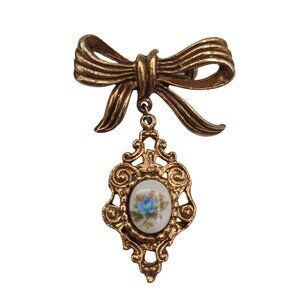 VTG Brooch Gold Tone Floral Cameo Ceramic Porcelain Rose Motif Ribbon Bow Pin